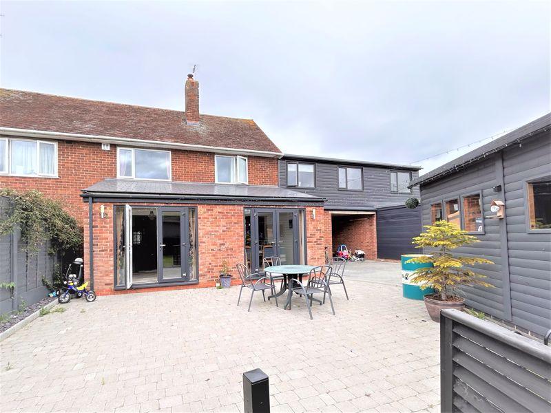 Farleigh Road, Pershore 4 bed semidetached house for sale £375,000
