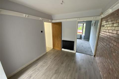 10 Shubert Close, Sheffield, S13 9QN