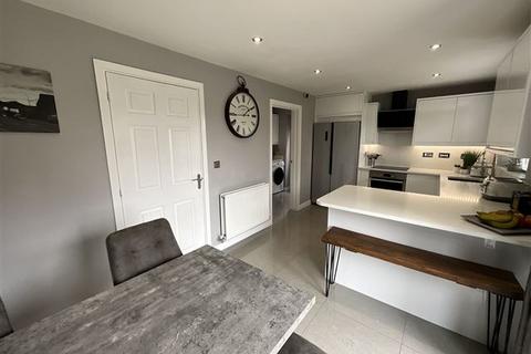 4 bedroom detached house for sale - Spitfire Road, Sheffield, S13 7AD
