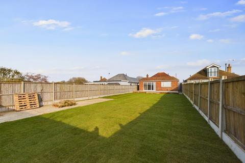 3 bedroom detached bungalow for sale, Wellesley Close, Broadstairs, CT10