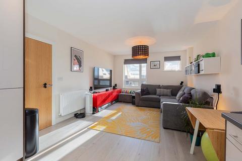 2 bedroom apartment for sale, Heron Way, Maidenhead SL6