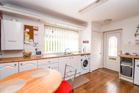 3 Stathers Walk, Anlaby, Hull, HU10 6FH