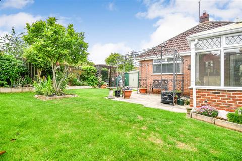 3 Stathers Walk, Anlaby, Hull, HU10 6FH