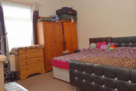 183 Heron Street, Oldham, OL8 4EB