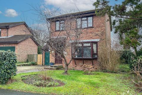 3 bedroom detached house for sale - *CHAIN FREE* Brookfield Gardens, Ryde
