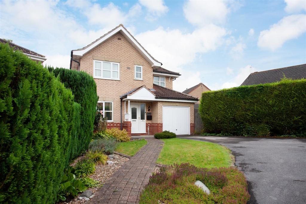 Chapman Close, Strensall, York 4 bed detached house for sale £450,000