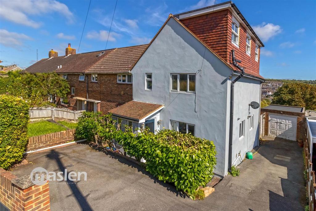 Waverley Crescent 4 bed end of terrace house for sale £500,000