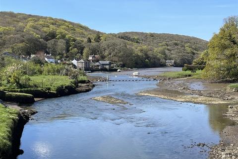 3 Fore Street, Lerryn, Lostwithiel, PL22 0PT