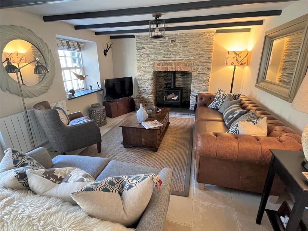 Sitting room.JPG