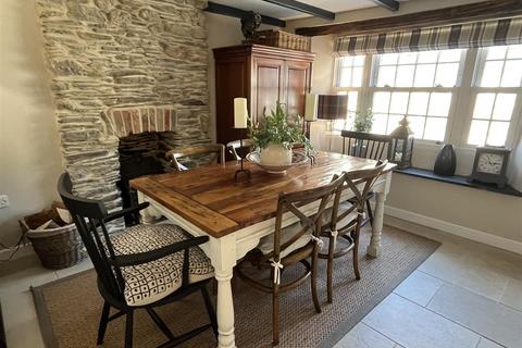 3 Fore Street, Lerryn, Lostwithiel, PL22 0PT