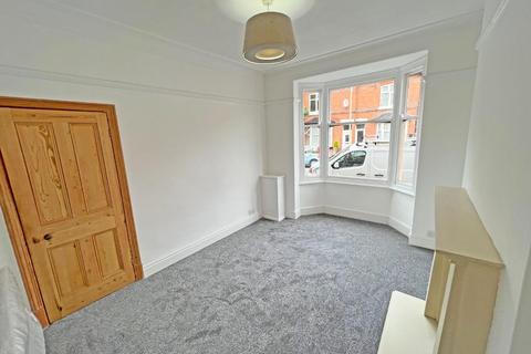 3 bedroom terraced house for sale - Dulverton Road, West End, Leicester