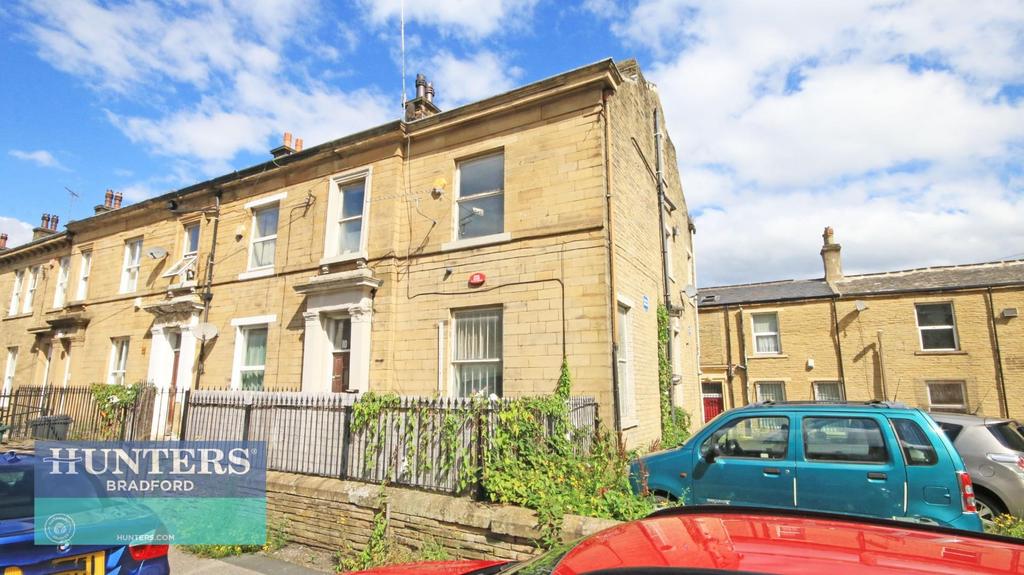 Edmund Street, Bradford, BD5 0BH 5 bed end of terrace house for sale £130,000
