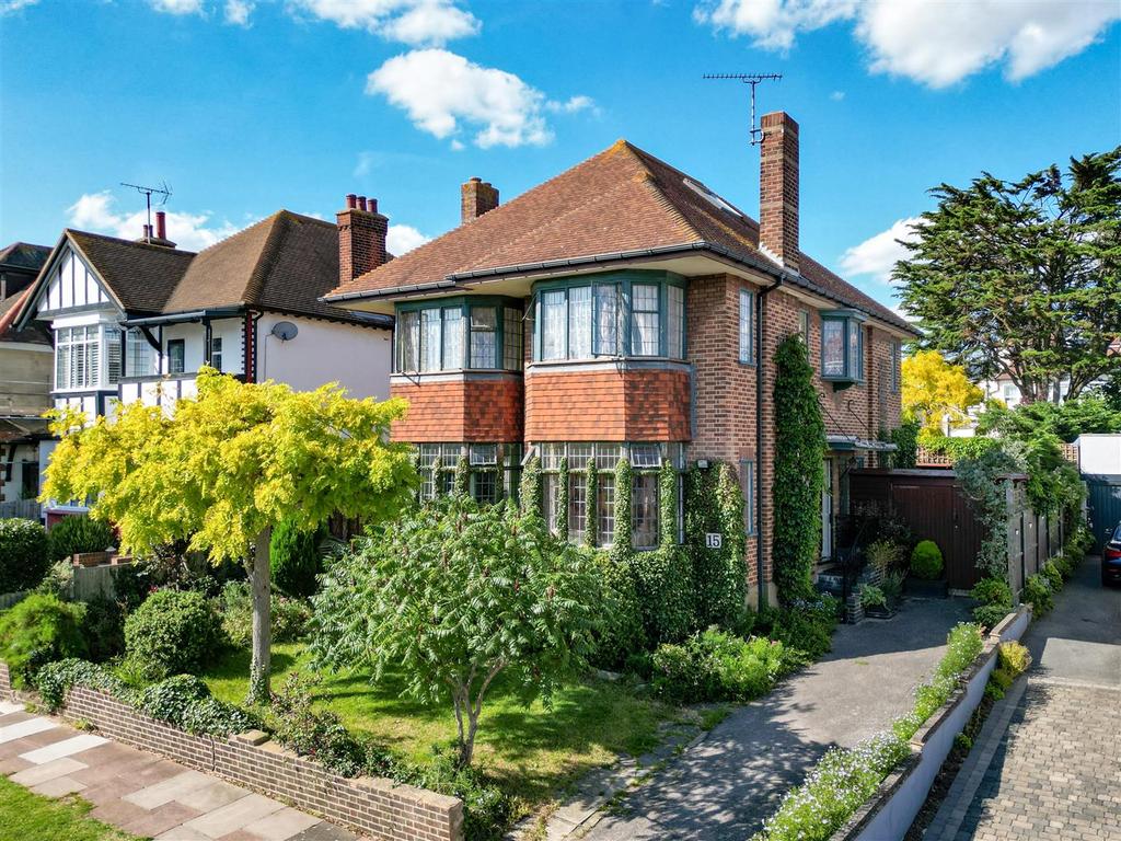 Parkside, Chalkwell 4 bed detached house for sale £1,100,000