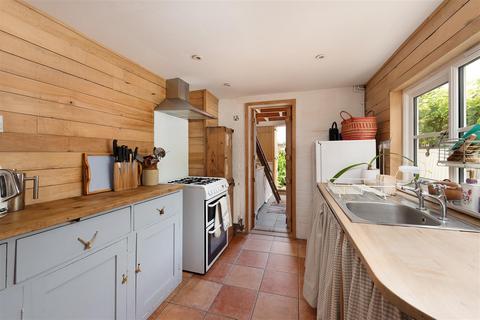 3 Bexley Street, Whitstable, CT5 1HD