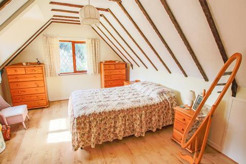 Witham Cottage Felcot Road, Furnace Wood, East Grinstead, RH19 2QA
