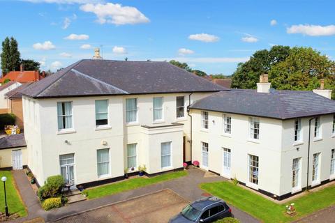 10 The Cedars, Nottingham, NG5 3FP