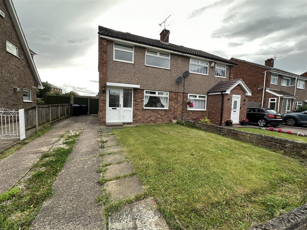 Wetherby Way, Little Sutton 3 bed semidetached house £900 pcm (£208 pw)