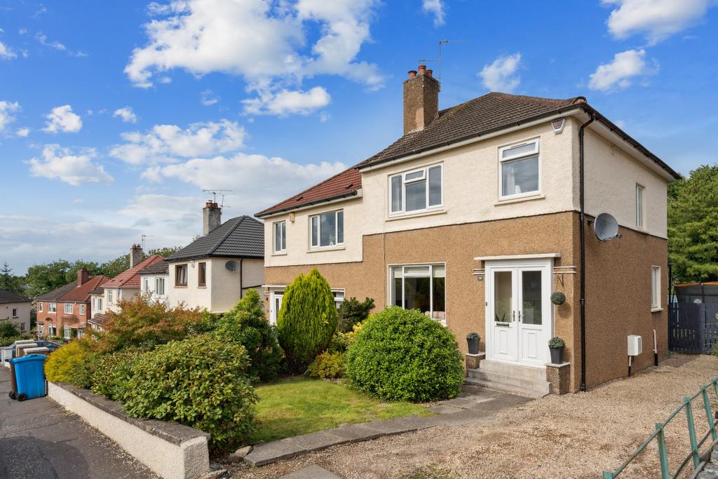 Forres Avenue, Giffnock, Glasgow, G46 6LE 3 bed semidetached villa for
