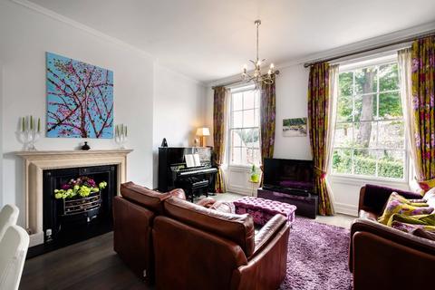 2 bedroom apartment for sale - St. Leonards Place, York, YO1