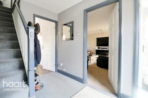 26 Sutton Mead, Chelmsford, CM2 6QB