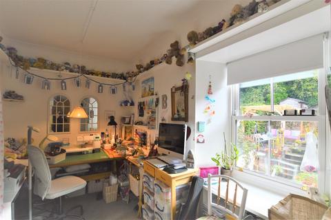 78 Main Road, Fairlie, Largs, KA29 0AB