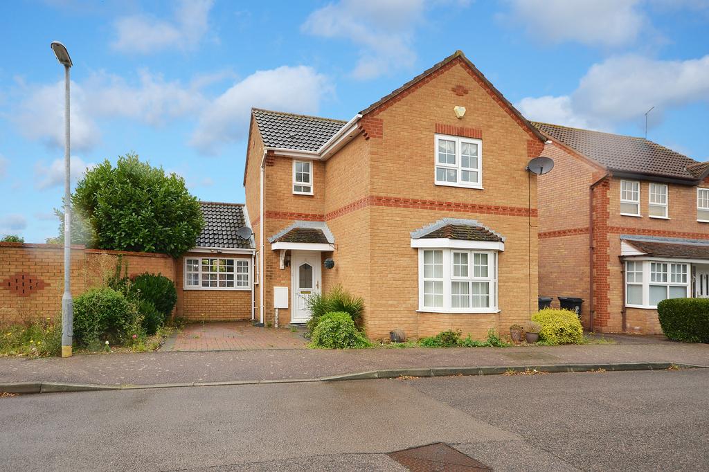 Tyler Way, Thrapston 3 bed detached house for sale £325,000