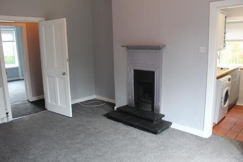 3 bedroom flat to rent, Trinity Avenue, Cardonald, Glasgow, G52