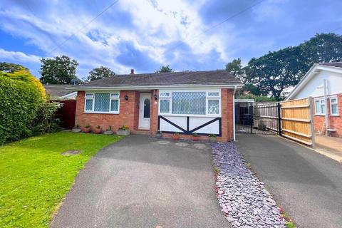 2 bedroom detached bungalow for sale, Clive Road, Highcliffe, Dorset. BH23 4NX