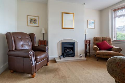 36 Ashley Drive, Edinburgh, EH11 1RP