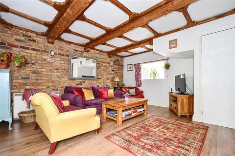 19 Strawberry Fields, Swanley, BR8 7YF