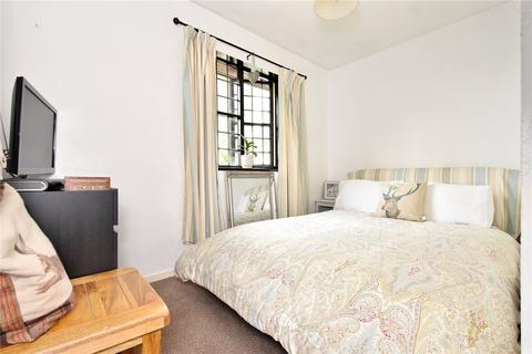 19 Strawberry Fields, Swanley, BR8 7YF