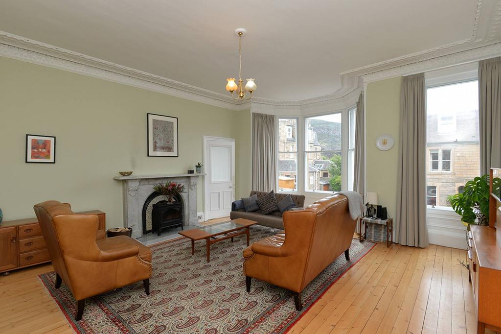 2 Kilmaurs Road, Newington, Edinburgh, EH16 5DA 5 bed flat for sale £