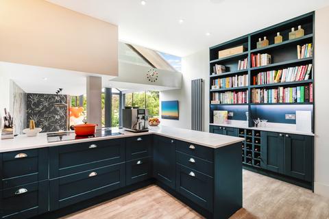 190 Ferry Road, Edinburgh, EH6 4NW