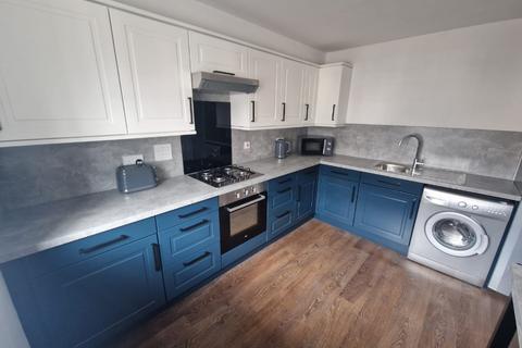 2 bedroom flat to rent, South College Street, Ferryhill, Aberdeen, AB11