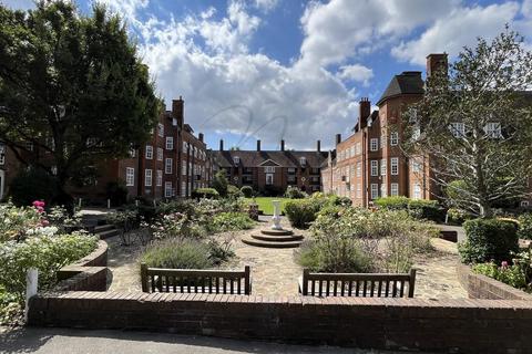 4 bedroom flat to rent, Hampstead Way, Hampstead Garden Suburb, NW11
