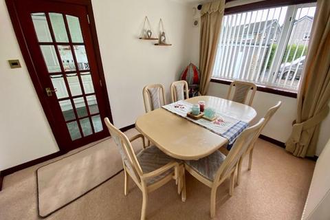 35 Crummock Gardens, Beith, KA15 2HD