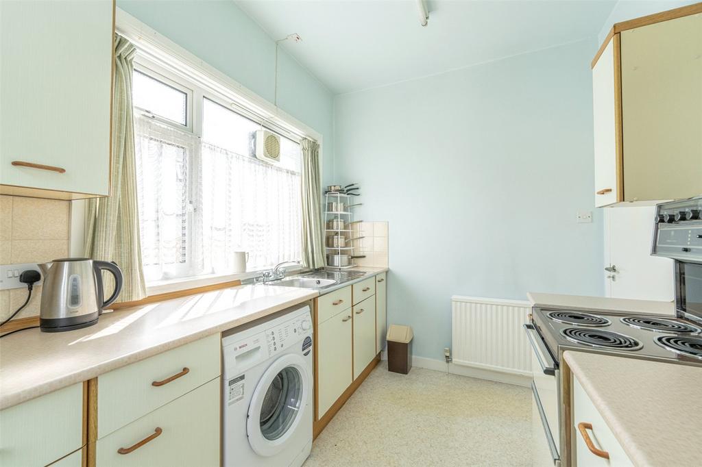 Kitchen Alt