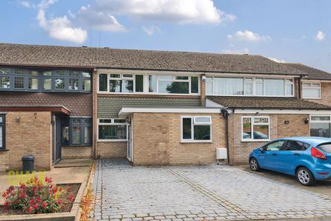 46 Tangmere Crescent, Hornchurch, RM12 5PX