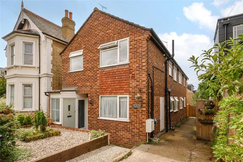 195a Park Road, Kingston Upon Thames, KT2 5JY