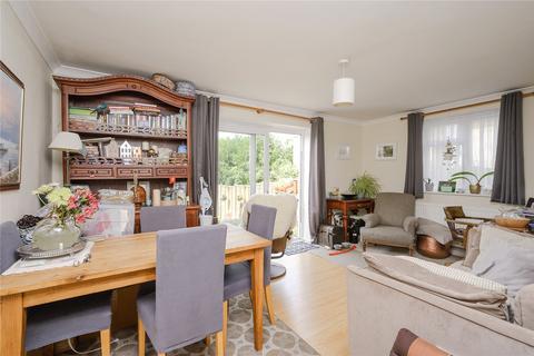 195a Park Road, Kingston Upon Thames, KT2 5JY