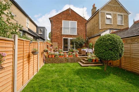 195a Park Road, Kingston Upon Thames, KT2 5JY
