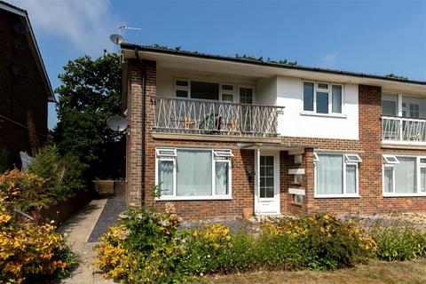 2 bedroom apartment to rent, Fairlight Gardens, Fairlight, Hastings, East Sussex, TN35