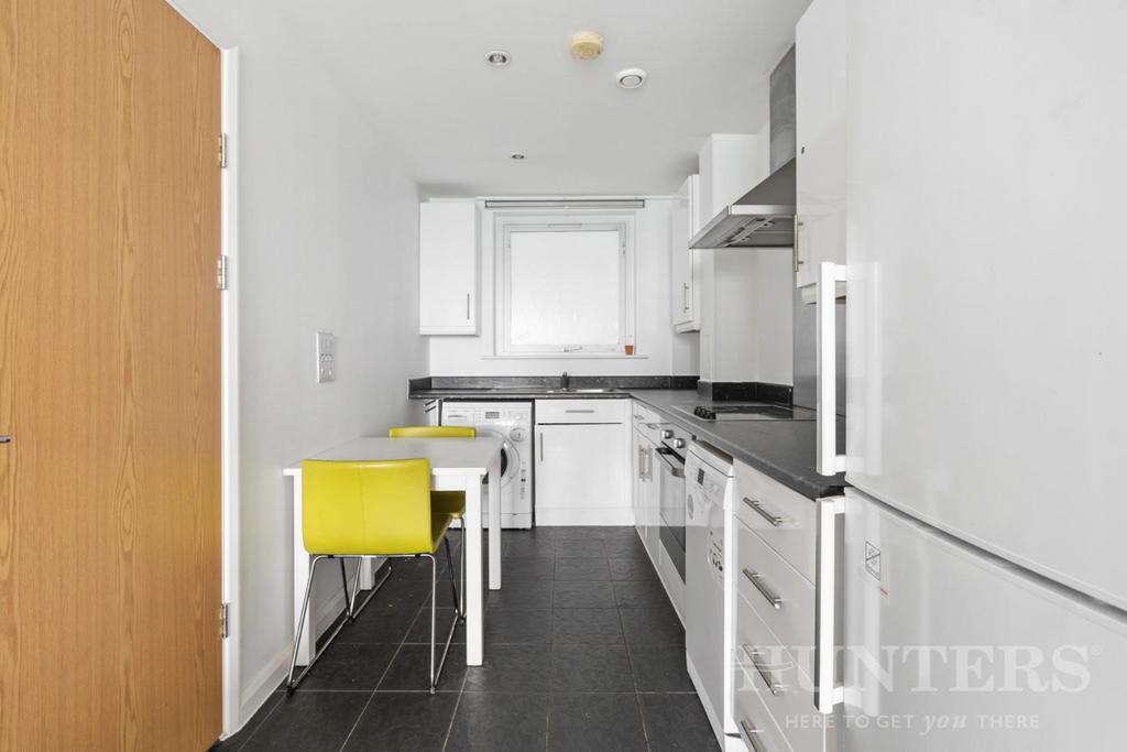 Flat 27, Coppermill Heights N17 9 FG-9.jpg