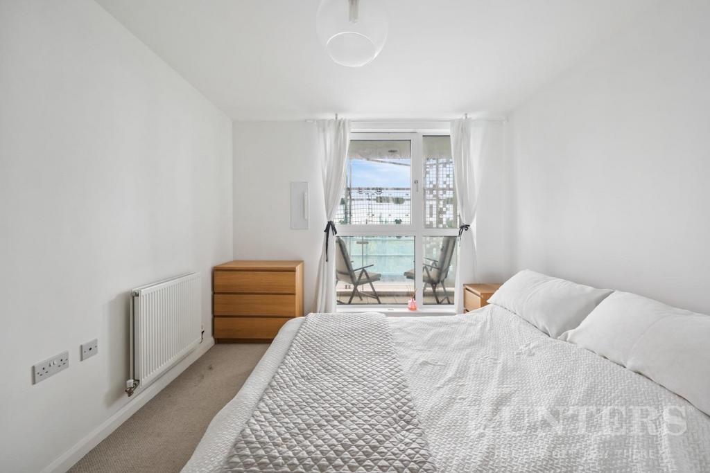 Flat 27, Coppermill Heights N17 9 FG-2.jpg
