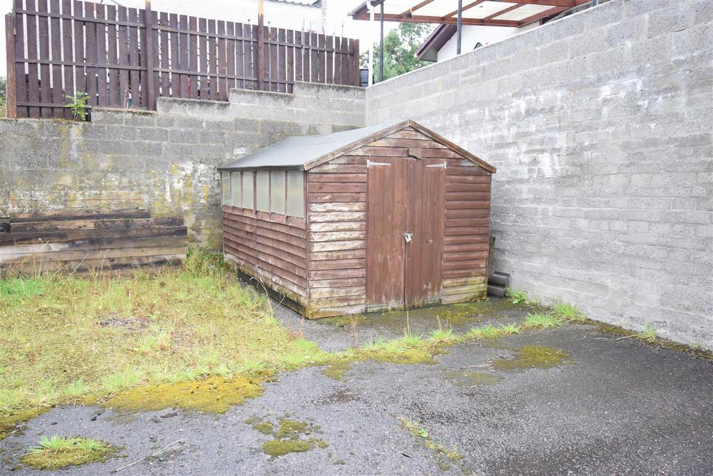 Shed.jpg