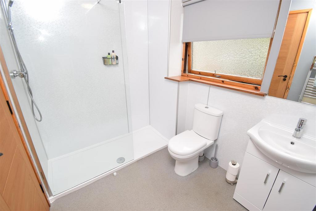 Shower room.jpg