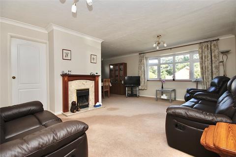 3 bedroom bungalow for sale - Holyrood Close, Ipswich, Suffolk, IP2