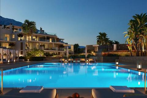 4 bedroom penthouse, Marbella Golden Mile, Marbella, Malaga