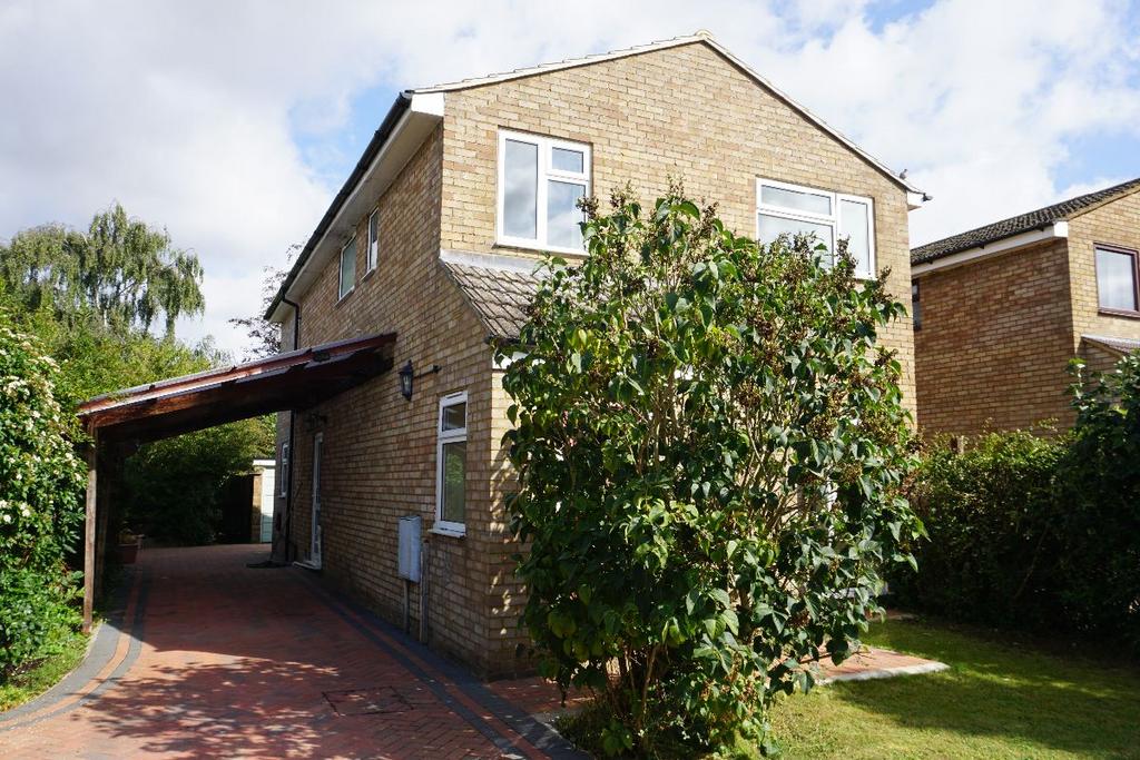 CAREY WAY, OLNEY 4 bed detached house to rent £1,795 pcm (£414 pw)