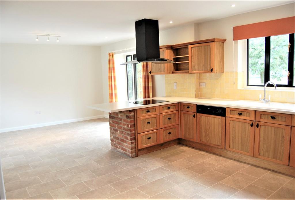 Kitchen/Breakfast Rm